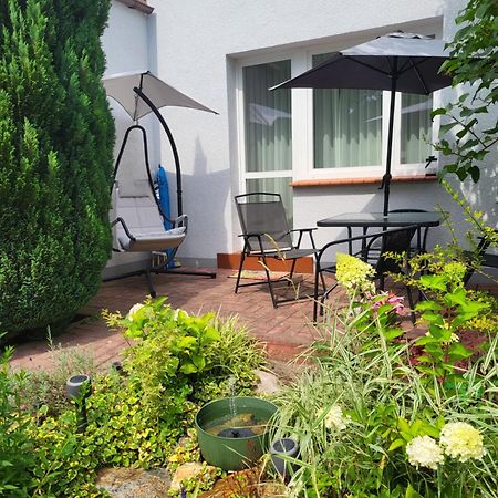 Apartament - 3 Pokojowe Dwupoziomowe Mieszkanie Z Ogrodem Krokowa Exteriér fotografie