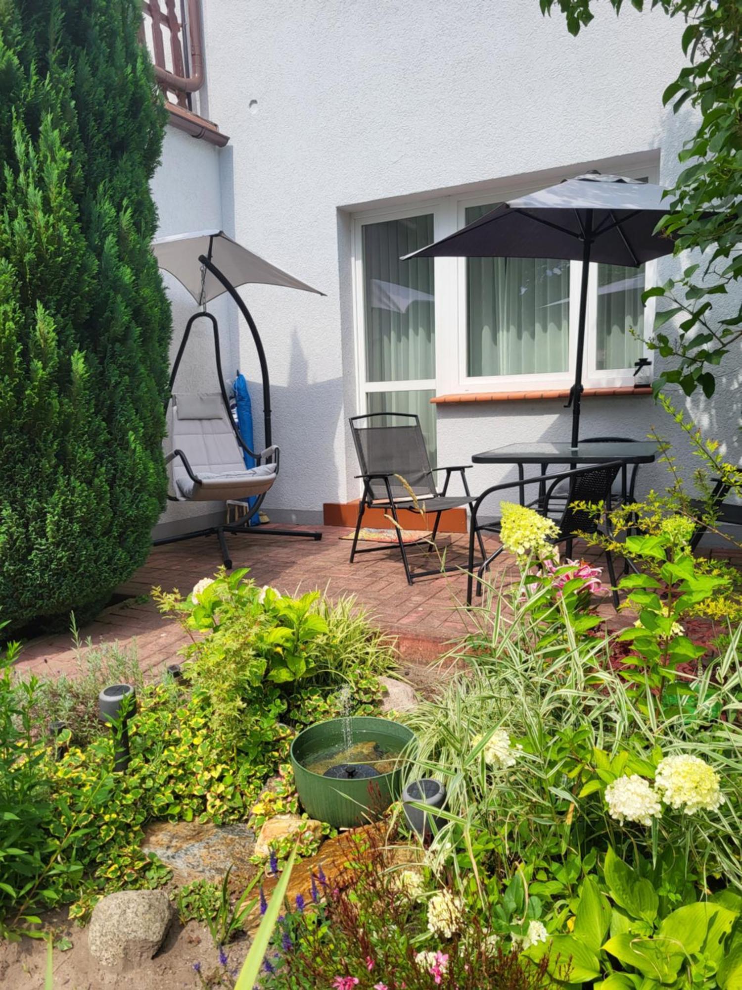 Apartament - 3 Pokojowe Dwupoziomowe Mieszkanie Z Ogrodem Krokowa Exteriér fotografie